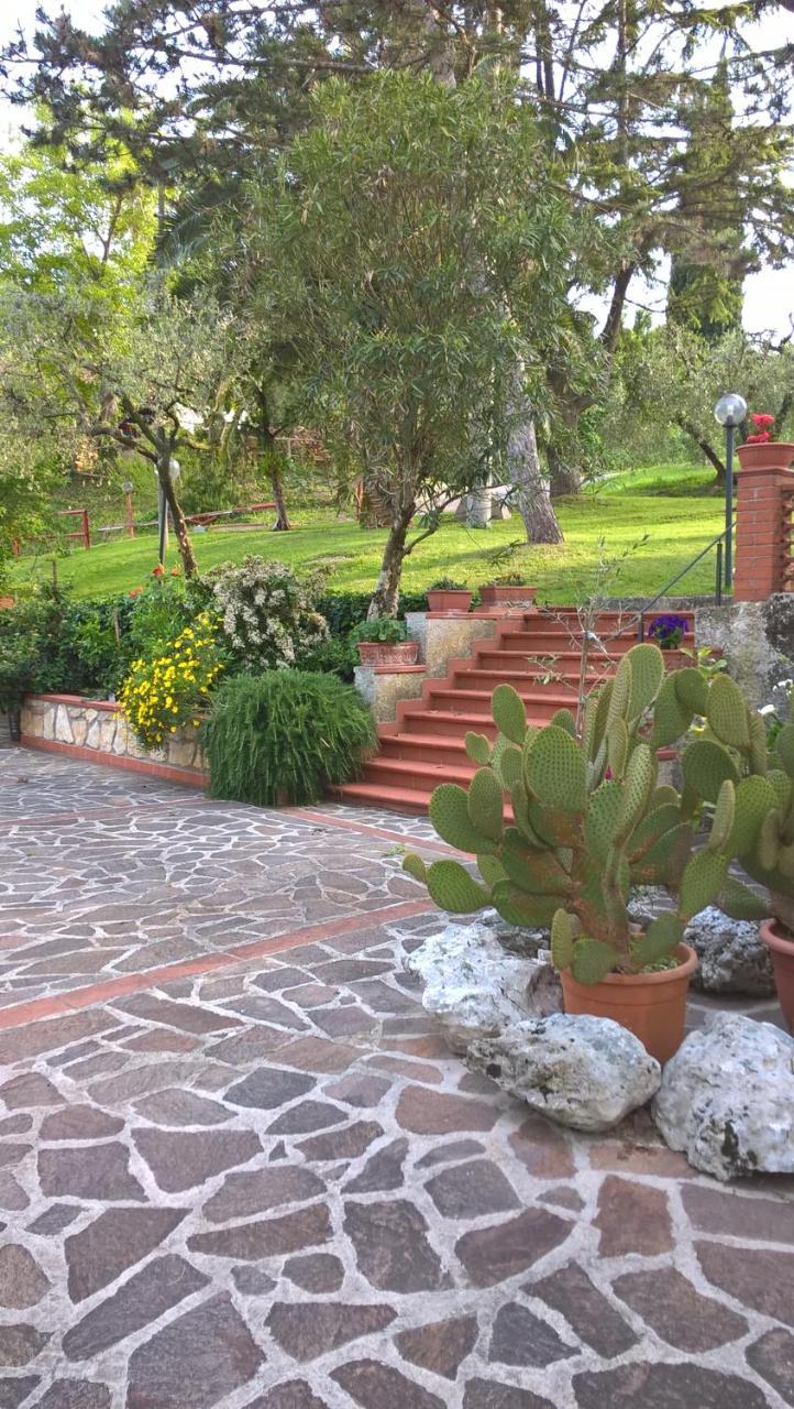 Valle Degli Ulivi Appartamento Терни Экстерьер фото